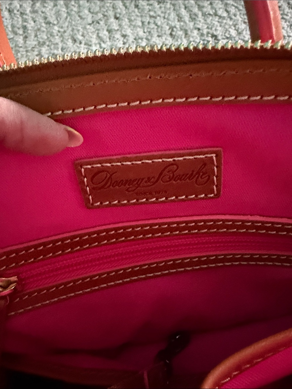 Dooney & Bourke Disney Vacation Club Workd of Treasures - Picture 5 of 10